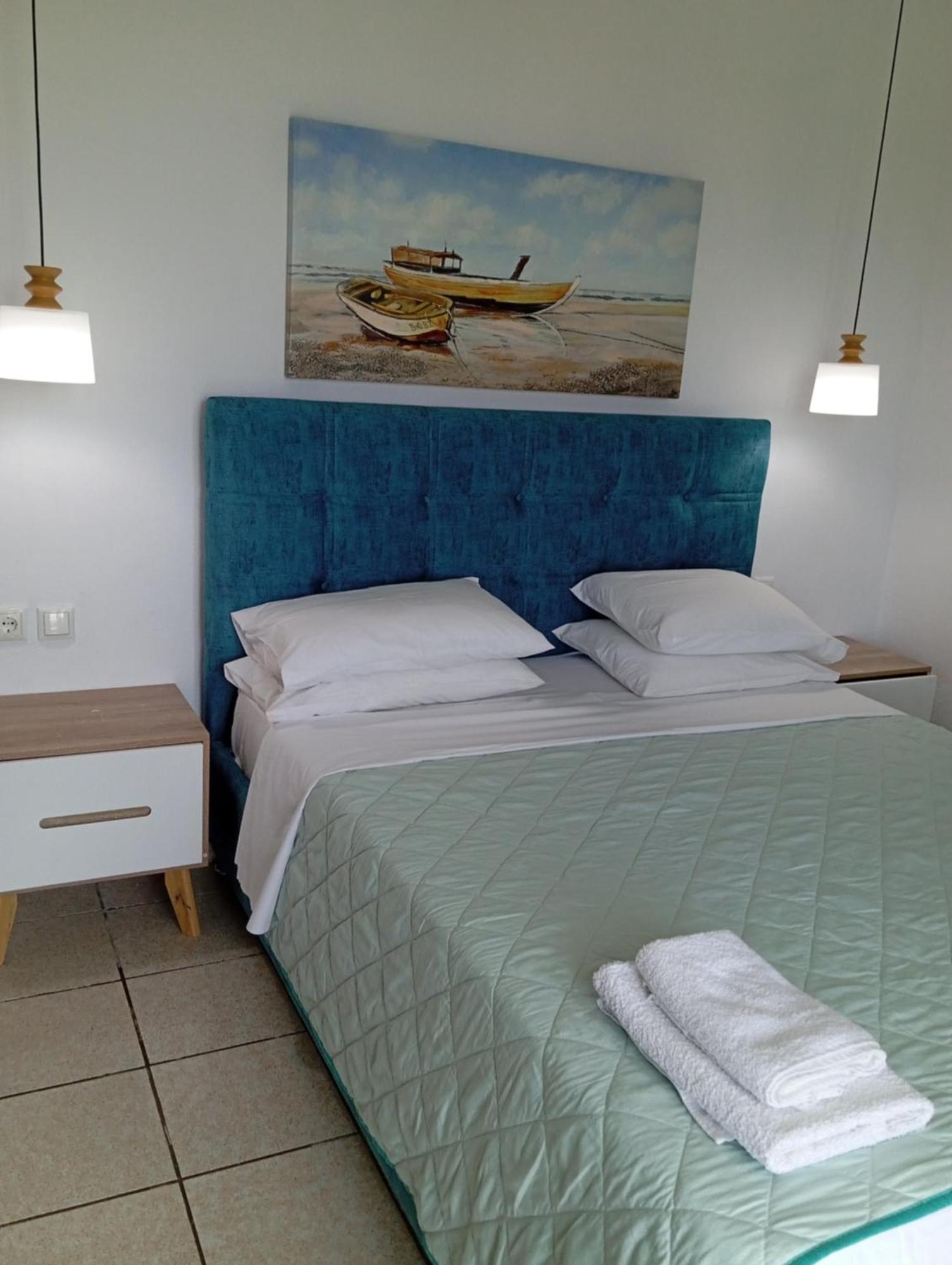 Angelos Studios Vromolimnos 外观 照片